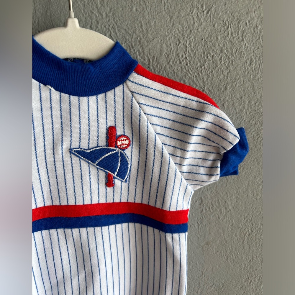 Vintage Baseball themed onsie, 24 months - Picture 3 of 5